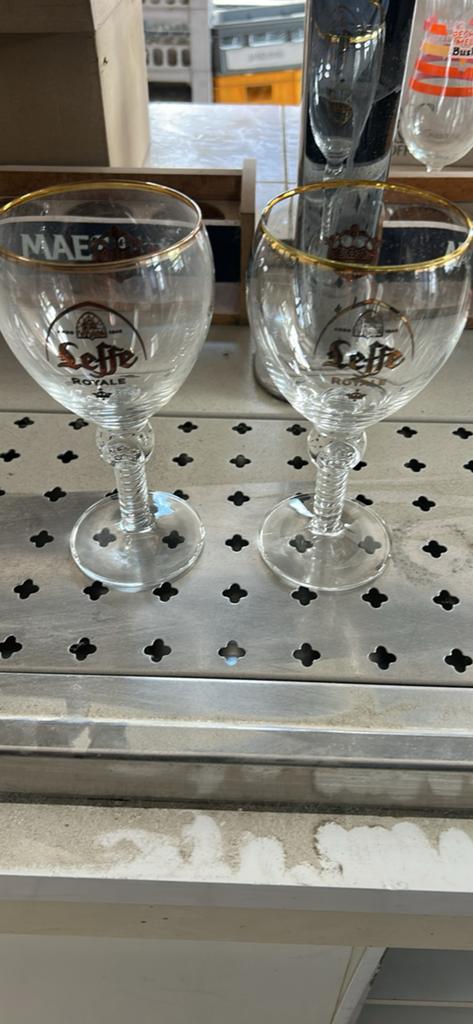 2 verres leffe royale, Collections, Verres & Petits Verres, Enlèvement, Comme neuf