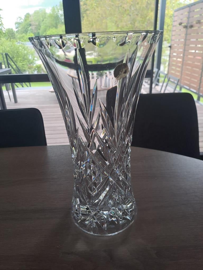 Vase Cristal d'Arques, Enlèvement