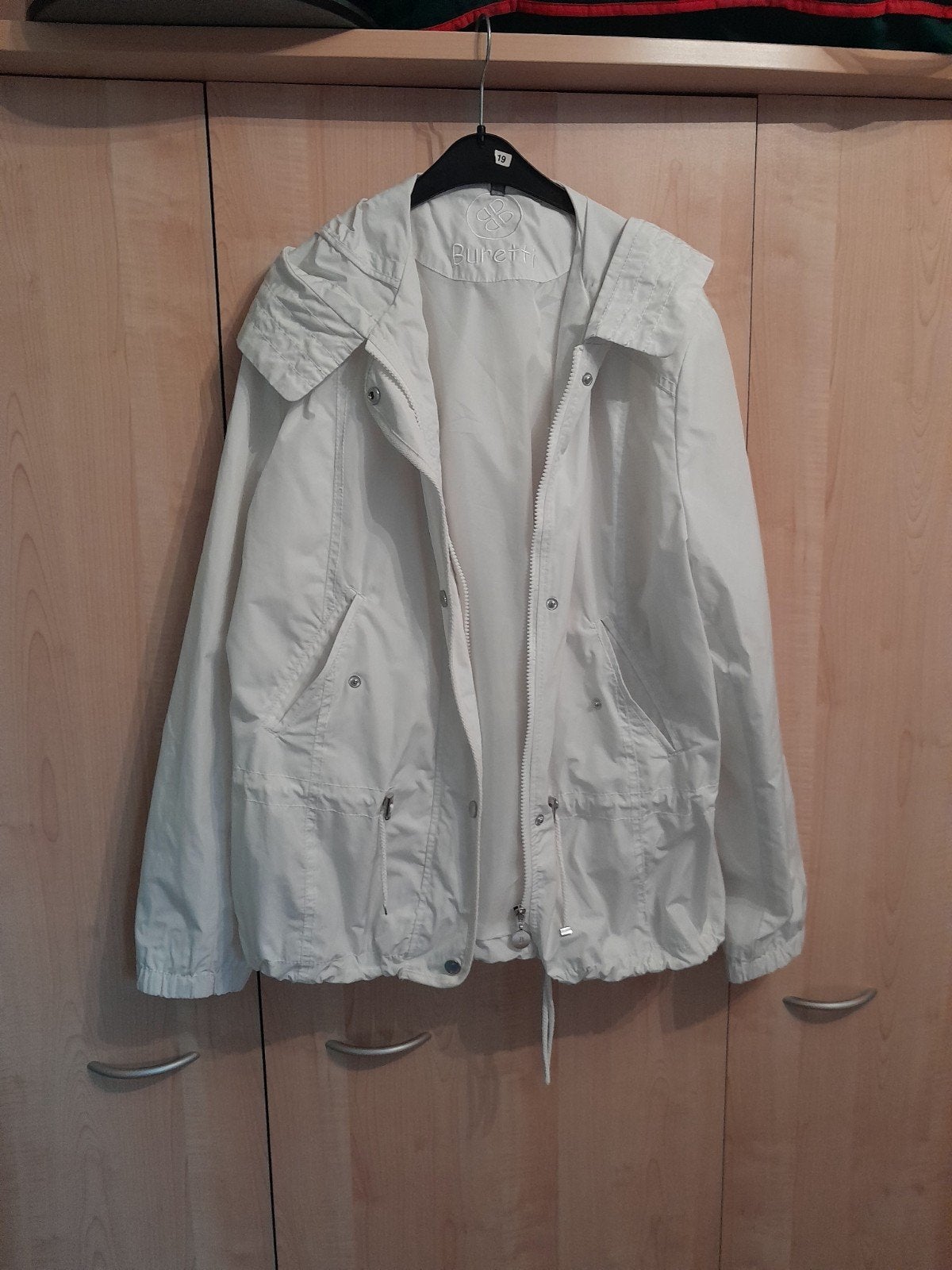 DAMESJAS MAAT LARGE ZELF OPHALEN 5 EURO, Kleding | Dames, Ophalen, Zo goed als nieuw, Beige