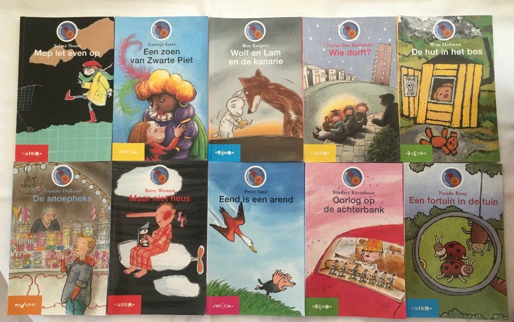 Leesleeuw lees leer boekjes volledige jaargang 2 leerjaar, Ophalen, Zo goed als nieuw