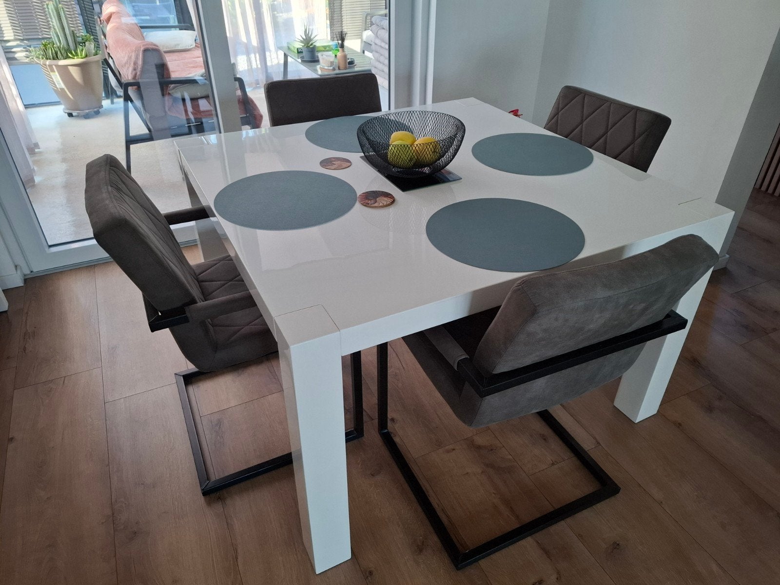 table salle à manger, 100 à 150 cm, Cinq personnes ou plus, Carré, 100 à 150 cm