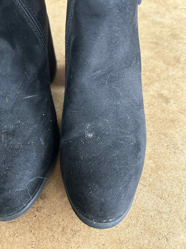 Bottes à talons noires, Vêtements | Femmes, Chaussures à haut talons, Chaussea, Enlèvement, Porté