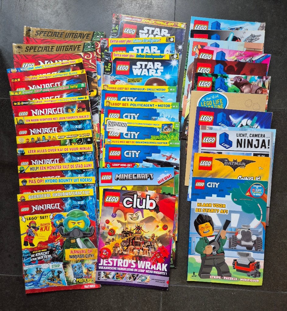 LEGO Star Wars Ninjago City 30 tijdschriften 2 doeboekjes, Boeken, Ophalen of Verzenden, Gelezen