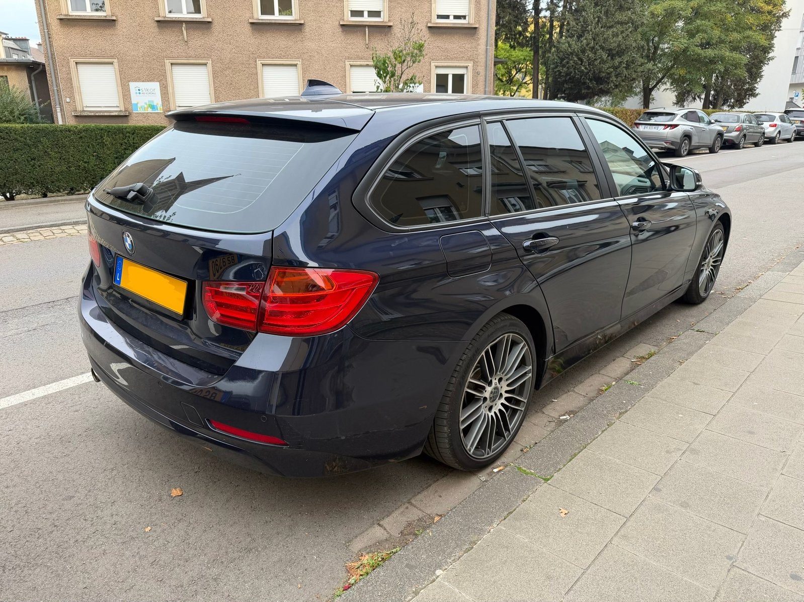 Bmw 318d F31, Auto's, 100 kW, Dealer onderhouden, Zwart, 5 deurs