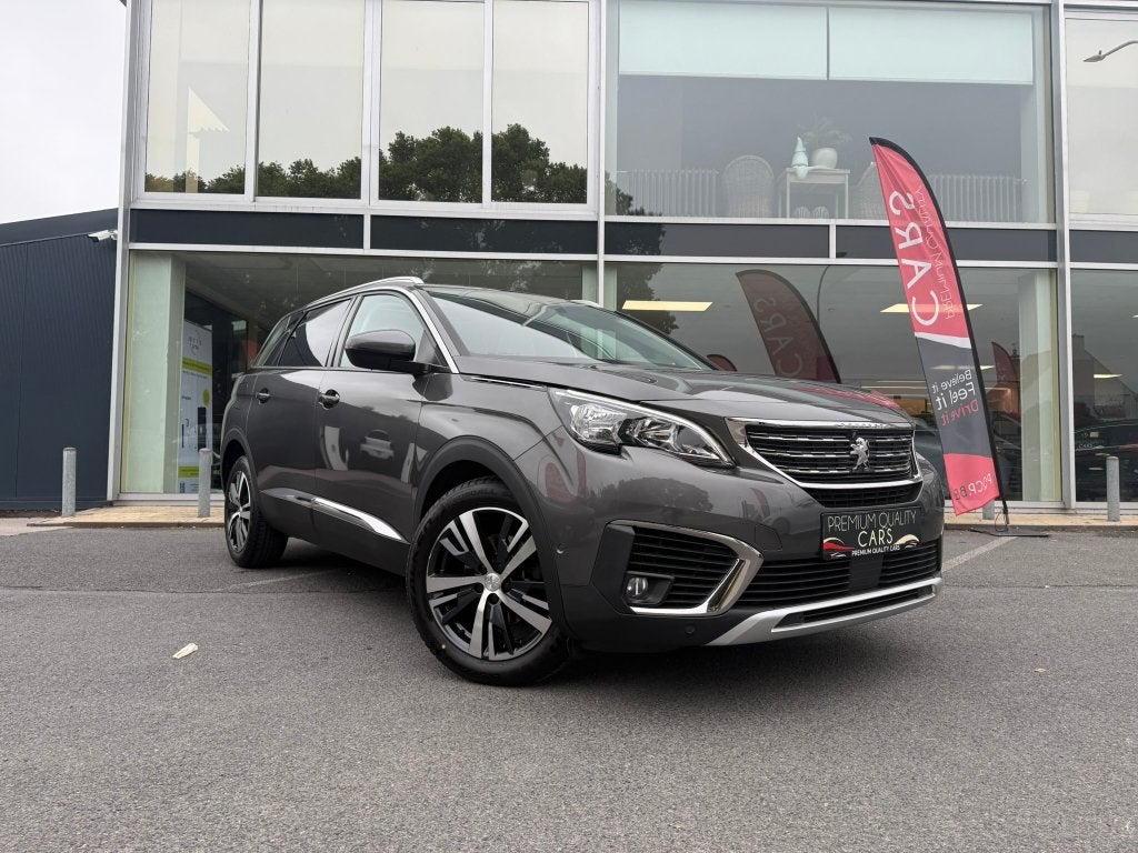 7ZIT / AUTOMAAT/ CARPLAY / PANO. DAK / LEDER / KEYLESS, Dealer onderhouden, Stof, Euro 6, 1199 cc