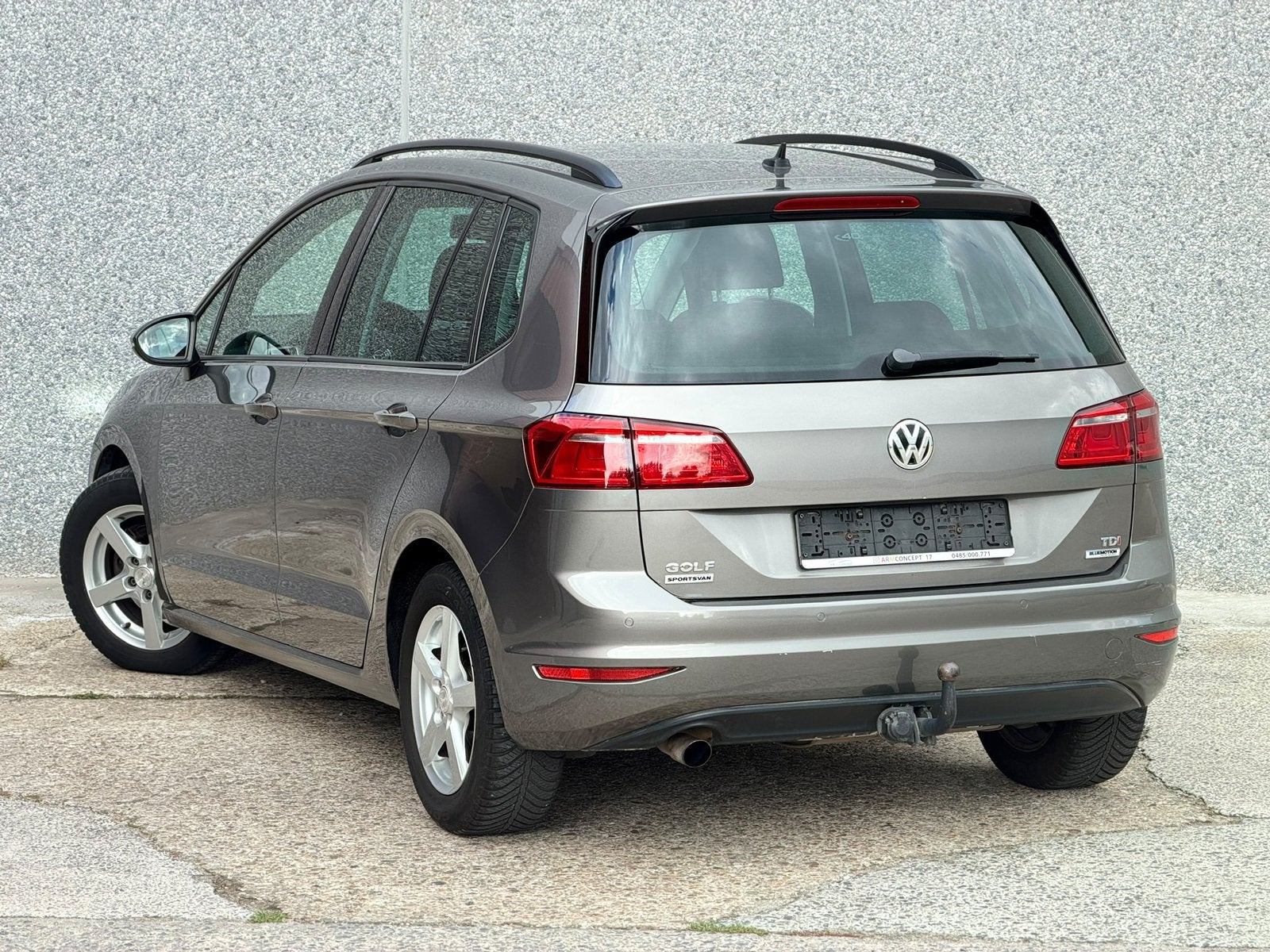Volkswagen Golf Sportsvan 1.6 Diesel 11/2014 EURO 6, Autos, Bluetooth, Argent ou Gris, Achat, Euro 6