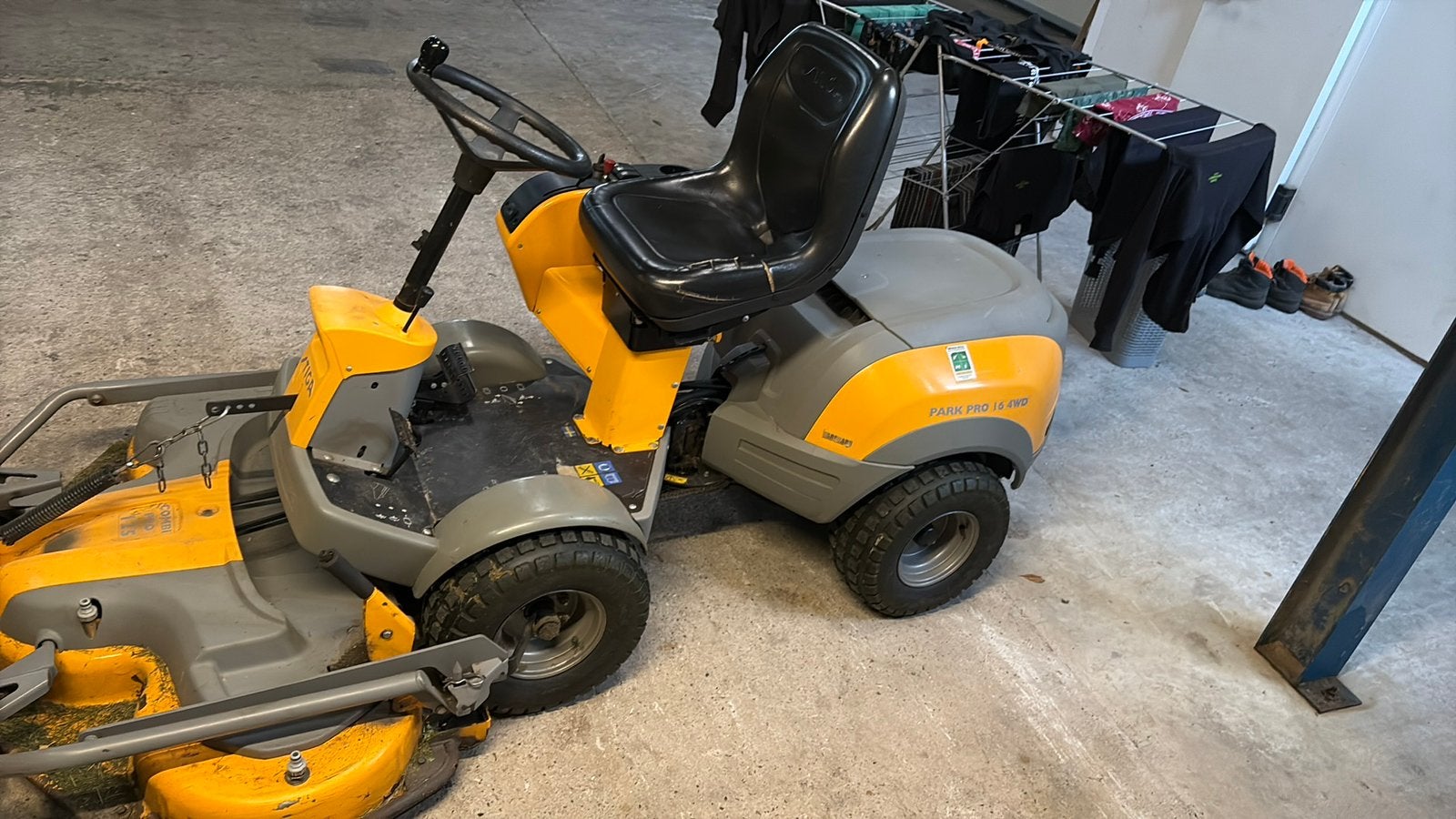 Stiga park pro 4wd, Ophalen, Gebruikt, Elektrische starter, 120 cm of meer