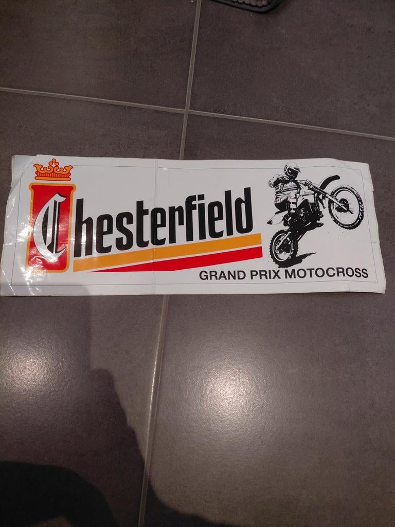 Grote sticker chesterfield motocross, Ophalen