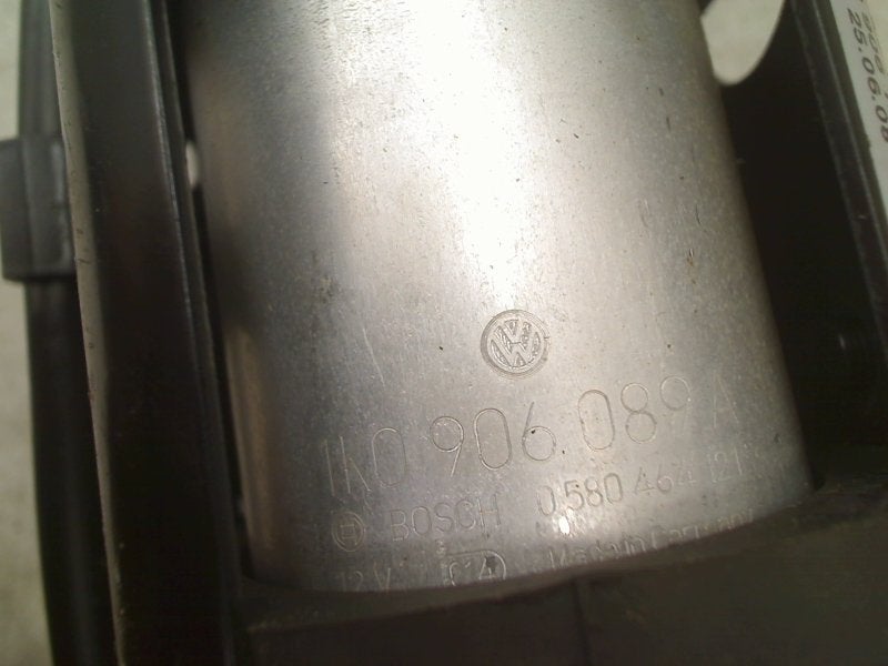 BRANDSTOFPOMP Golf Plus (5M1 / 1KP) (1K0906089A|1K0906089A), Gebruikt, Volkswagen, Volkswagen AG, Kundenbetreuung@volkswagen.de
