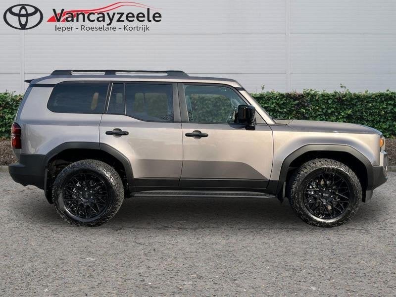 Toyota Landcruiser VX 72900+ BTW + lichtevracht, Auto's, Automaat, Overige kleuren, https://public.car-pass.be/vhr/ea881765-8c1a-4f9a-b035-0657e5526bd2