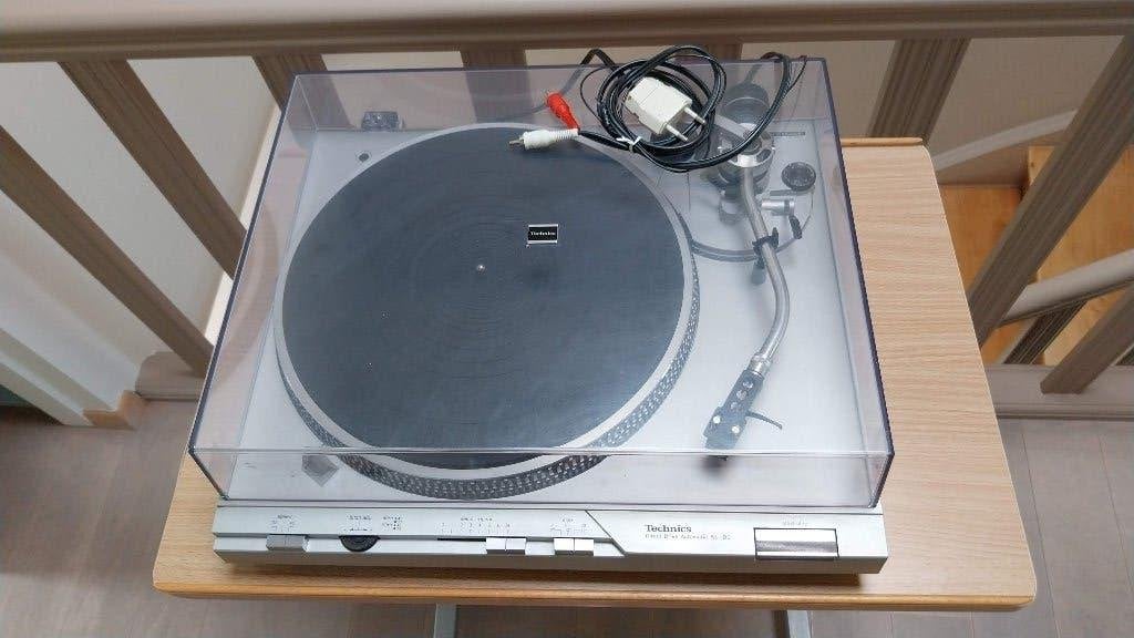 Tourne-disque Technics SL - D3, TV, Hi-fi & Vidéo, Tourne-disques, Tourne-disque, Comme neuf, Enlèvement, Technics