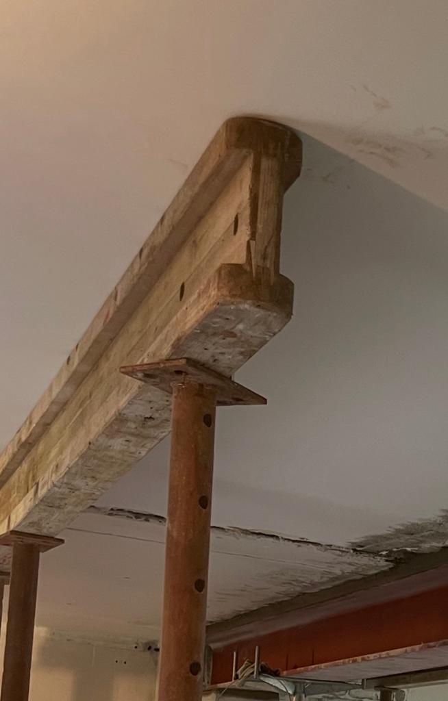 4 doka balken van 390cm - 16€/st, Bricolage & Construction, Enlèvement, Comme neuf