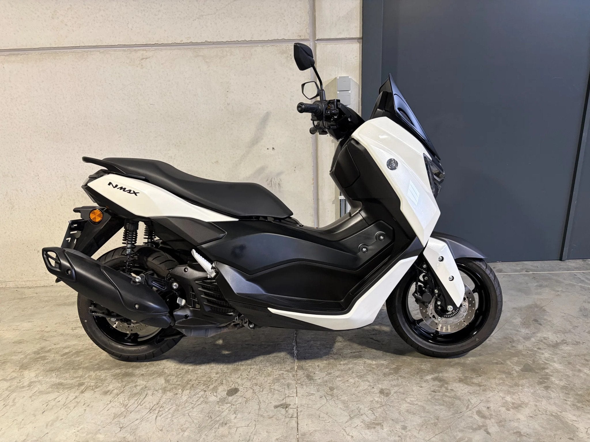 Yamaha (bj 2025), Motoren, Scooter, Bedrijf, 125 cc