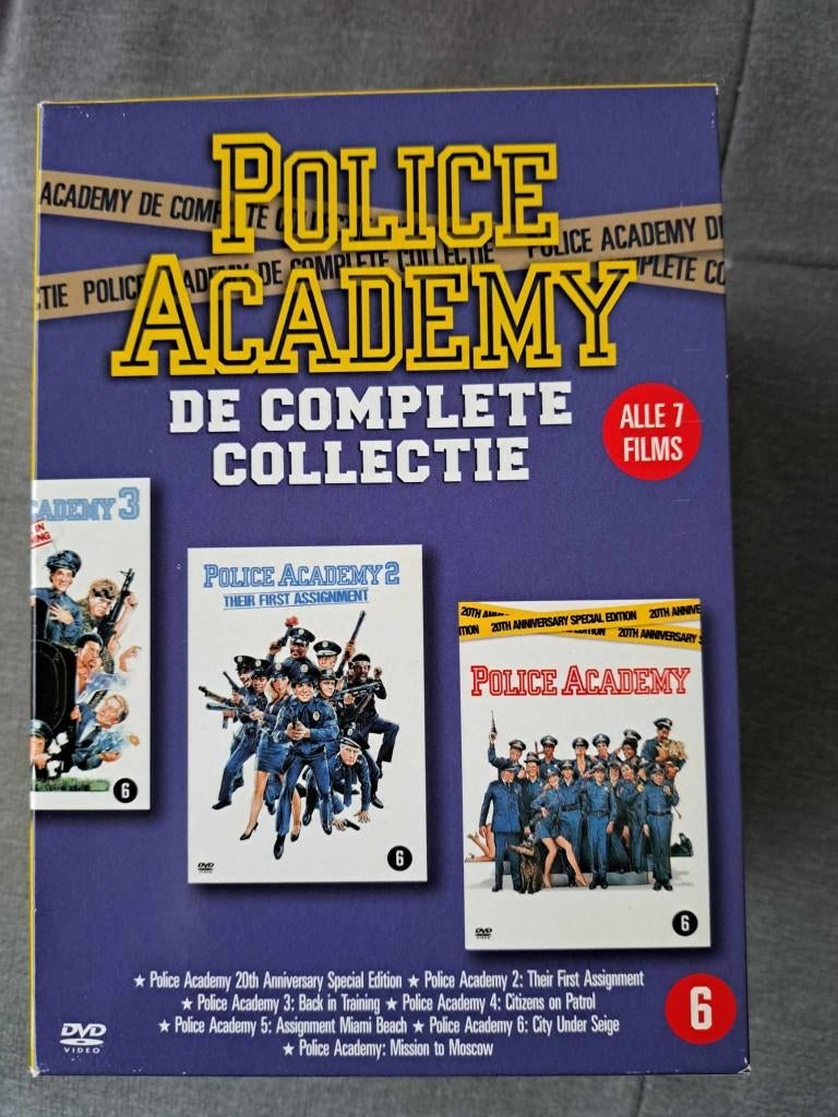 dvd box police academy nieuw, Cd's en Dvd's, Ophalen, Nieuw in verpakking, Actiekomedie, Boxset