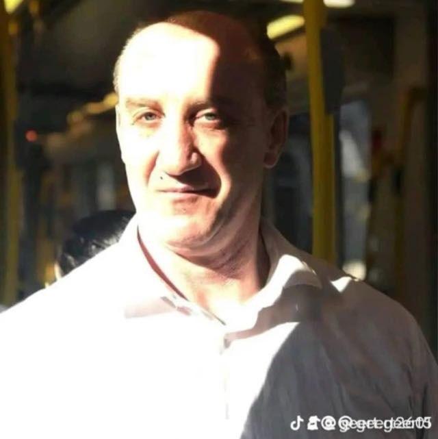 Lange oudere vrouwen zoek je een Date