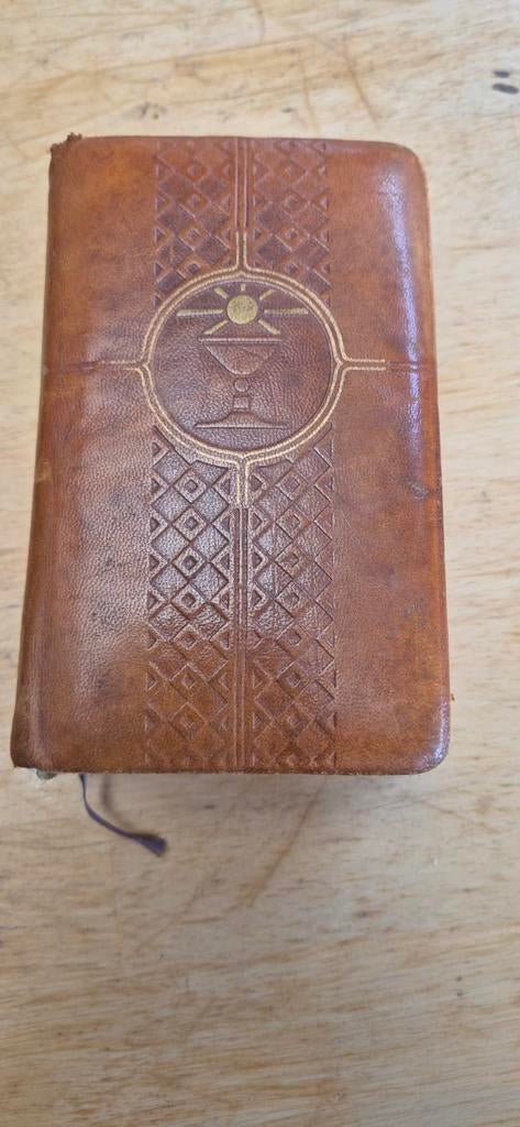 Vesperale en rituale boek, met uitleg, Ophalen of Verzenden