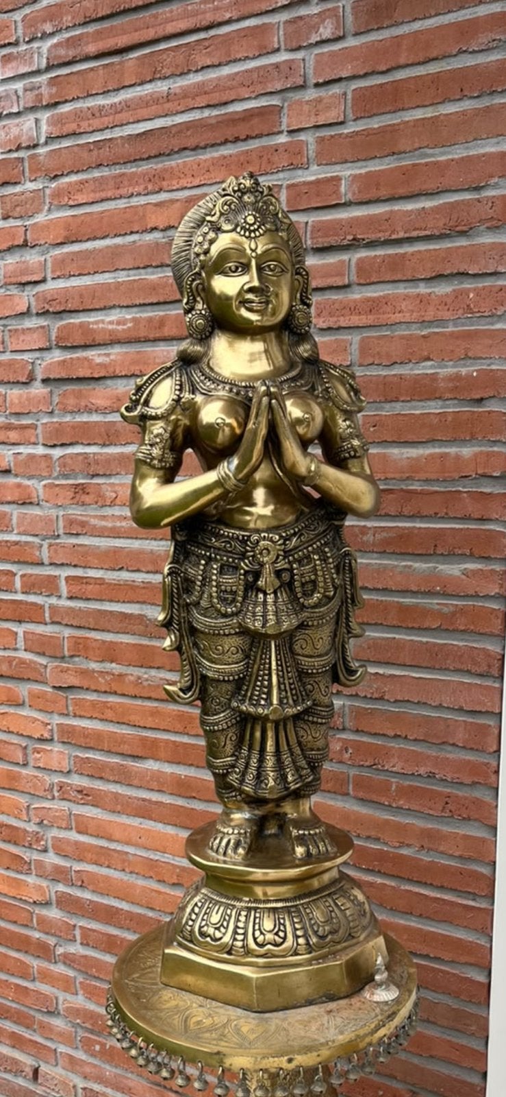 Bronzen beeld Namaste vrouw, Enlèvement, Comme neuf, Autres matériaux, 92 cm