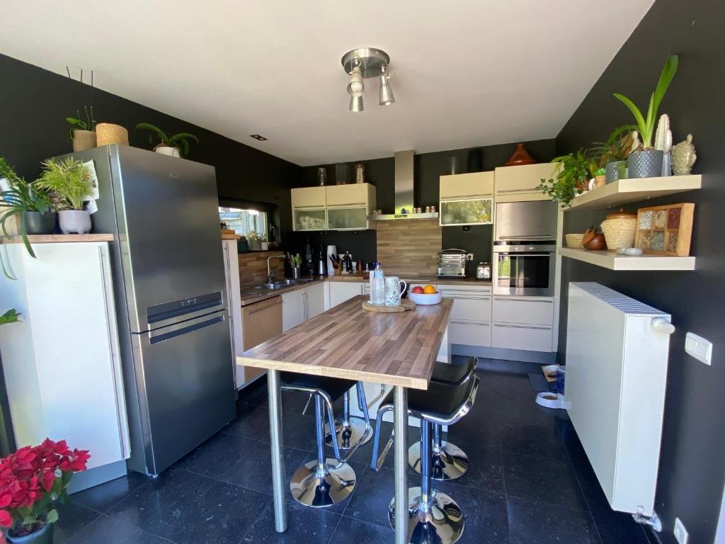 Cuisine équipée à vendre, Maison & Meubles, Cuisine | Cuisines complètes, Utilisé, Cuisine d'angle, Crème, Composite, Avec îlot