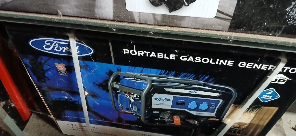 Generator, Ophalen, Nieuw, Benzine