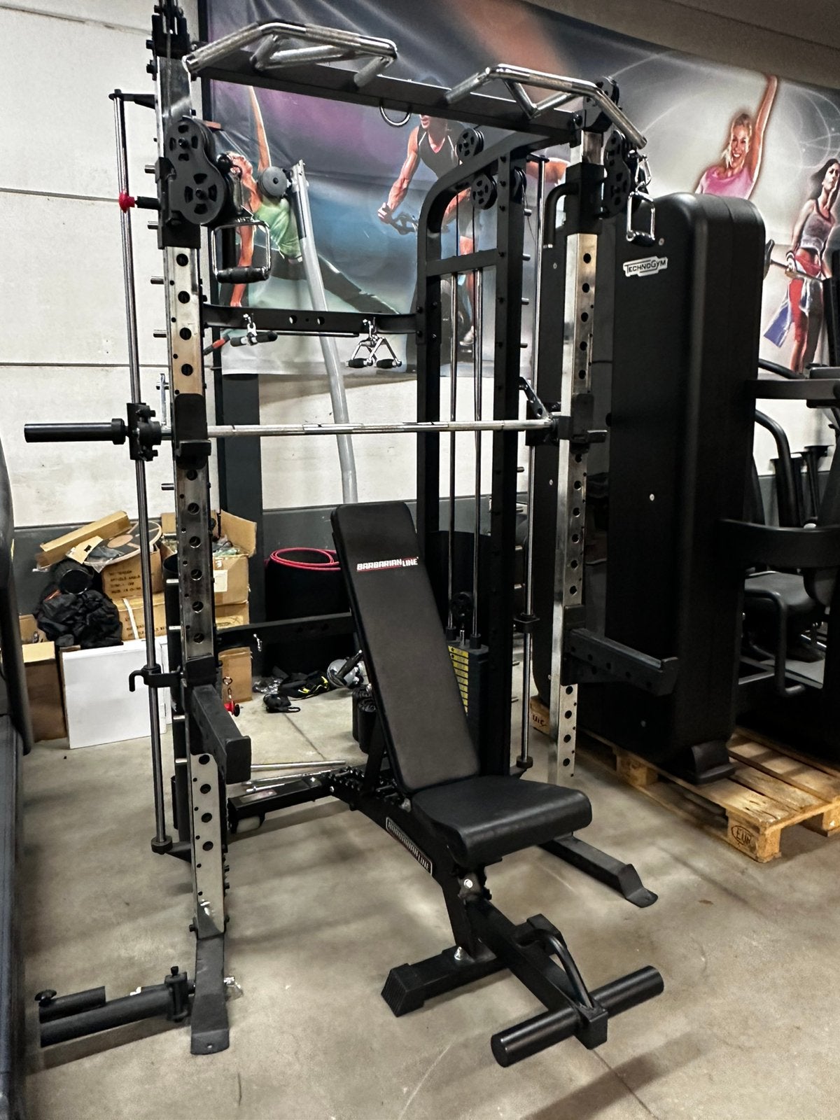 Barbarian Monstergym ,Smithmachine,Dual Pulley + Bankje, Enlèvement, Utilisé