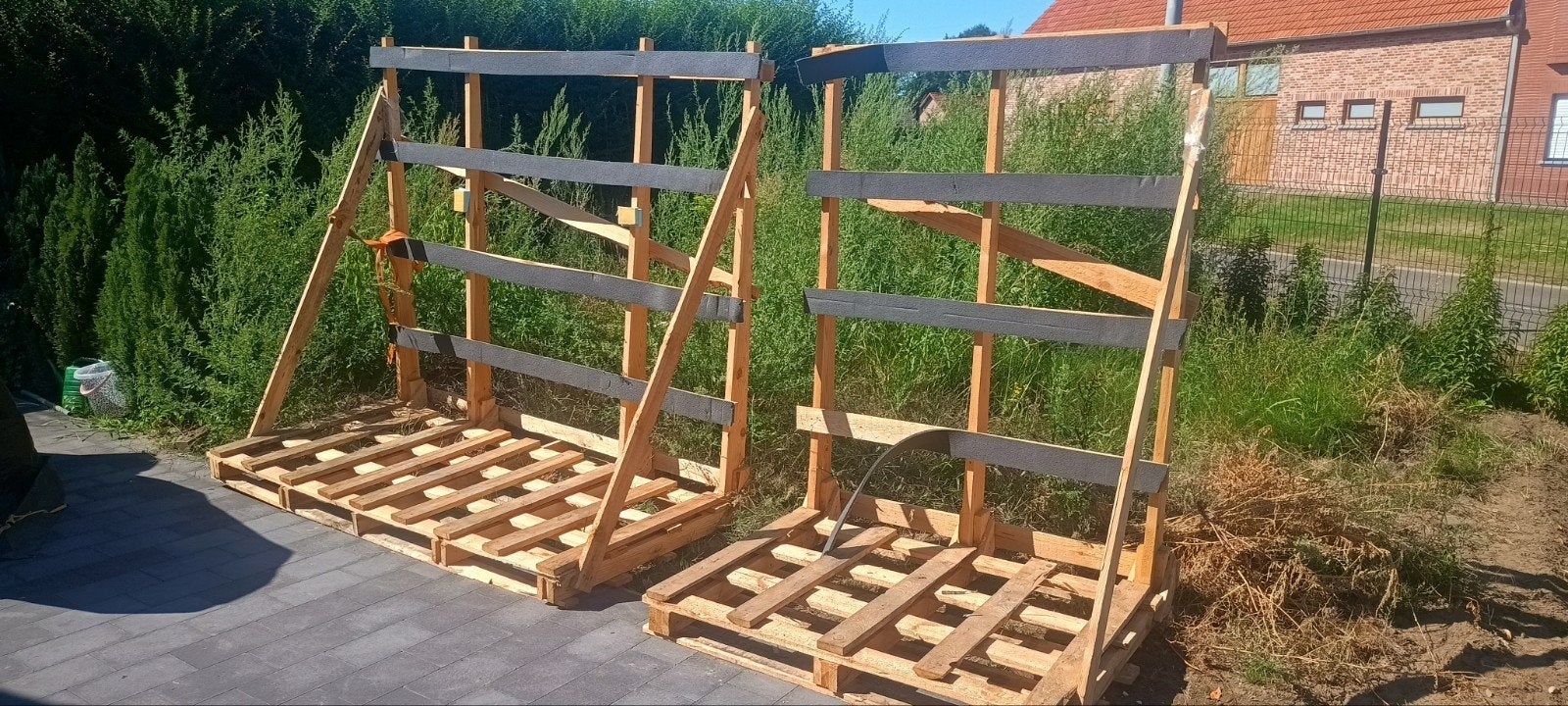 houten raambokken - gratis brandhout, Ophalen
