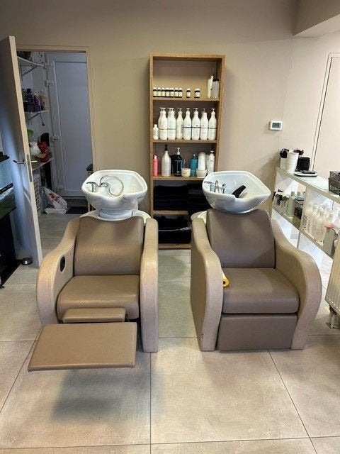 één wastafel elektrische bediening salon ambience, Articles professionnels, Enlèvement