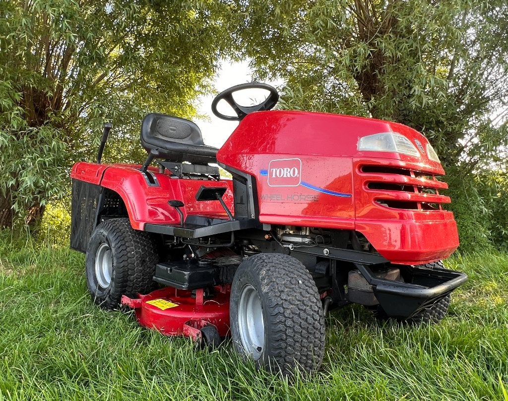 Professionele Toro Zitmaaier te koop., Tuin en Terras, Zitmaaiers, Ophalen, Zo goed als nieuw, Honda, 90 tot 120 cm