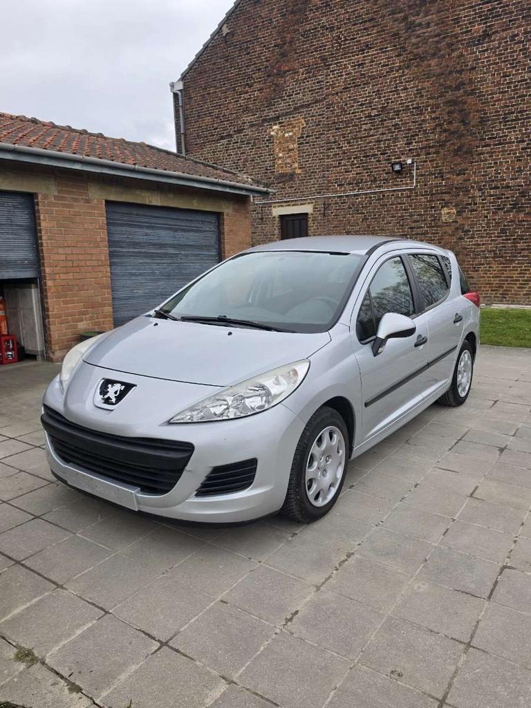 Peugeot 207 sw prete a immatriculer garantie, Auto's, Bedrijf, Handgeschakeld, Boordcomputer, Te koop