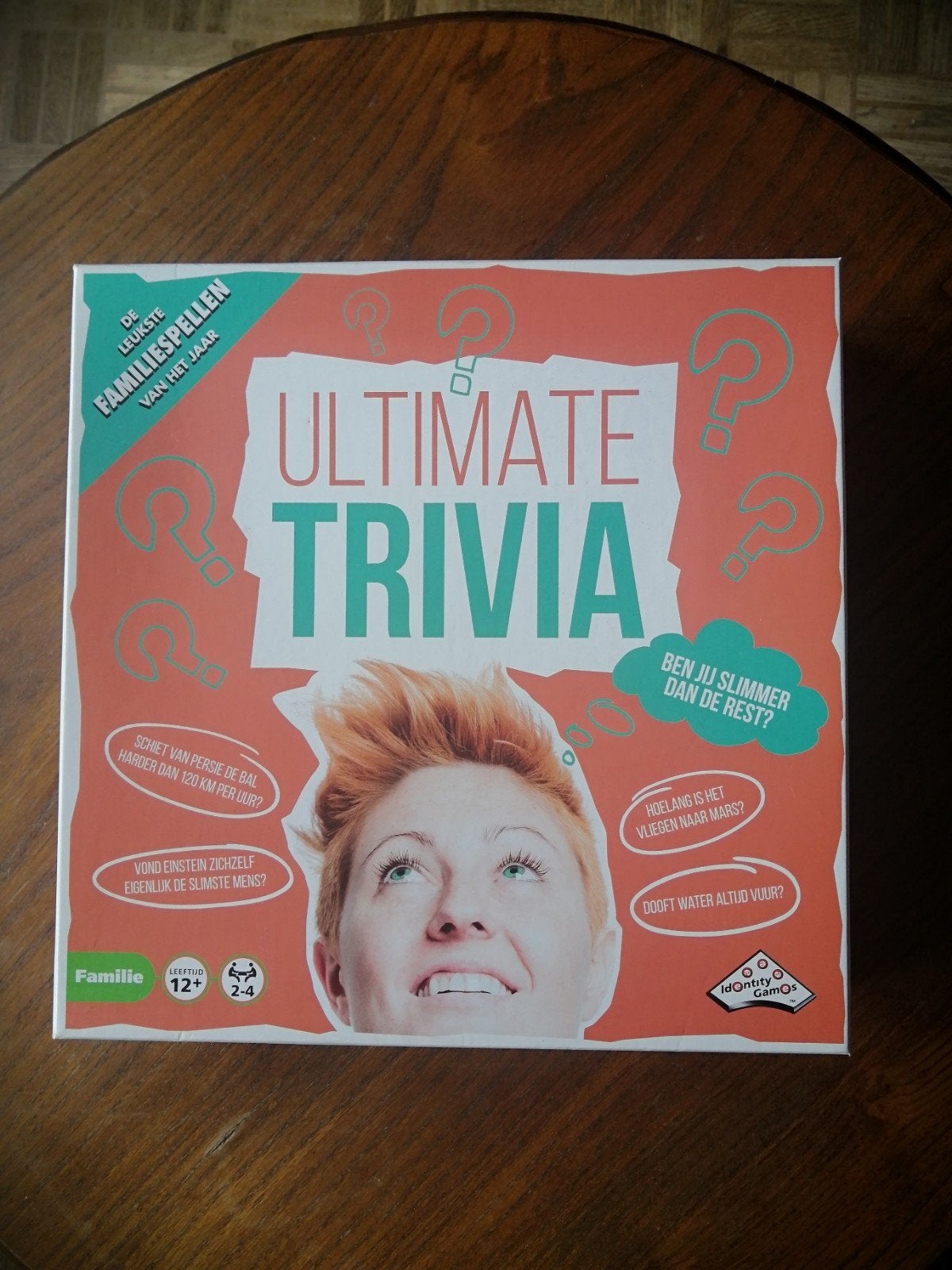 Ultimate trivia , kaartspel, plus nog extra kaartenbakje, Ophalen