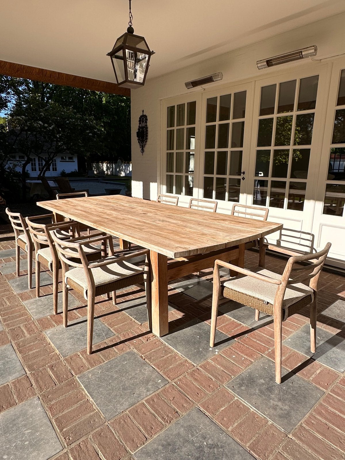 Gommaire tafel teak abe, Ophalen, Zo goed als nieuw