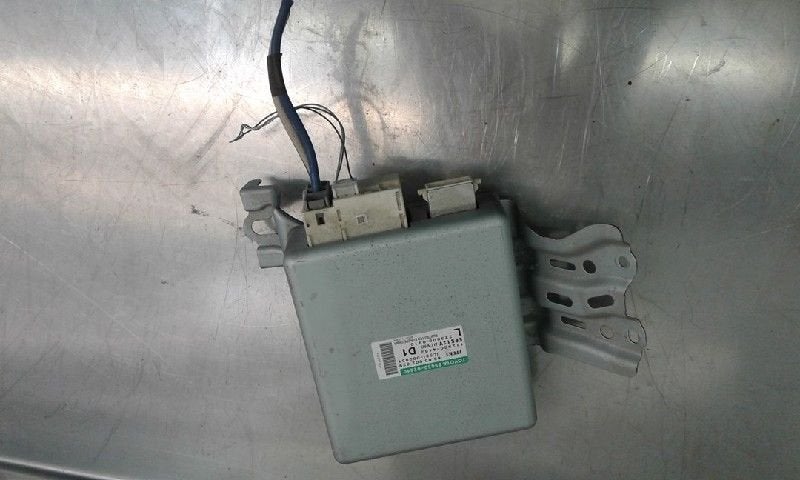 ORDINATEUR DIRECTION ASSISTEE Toyota Auris (E15), Utilisé, Toyota
