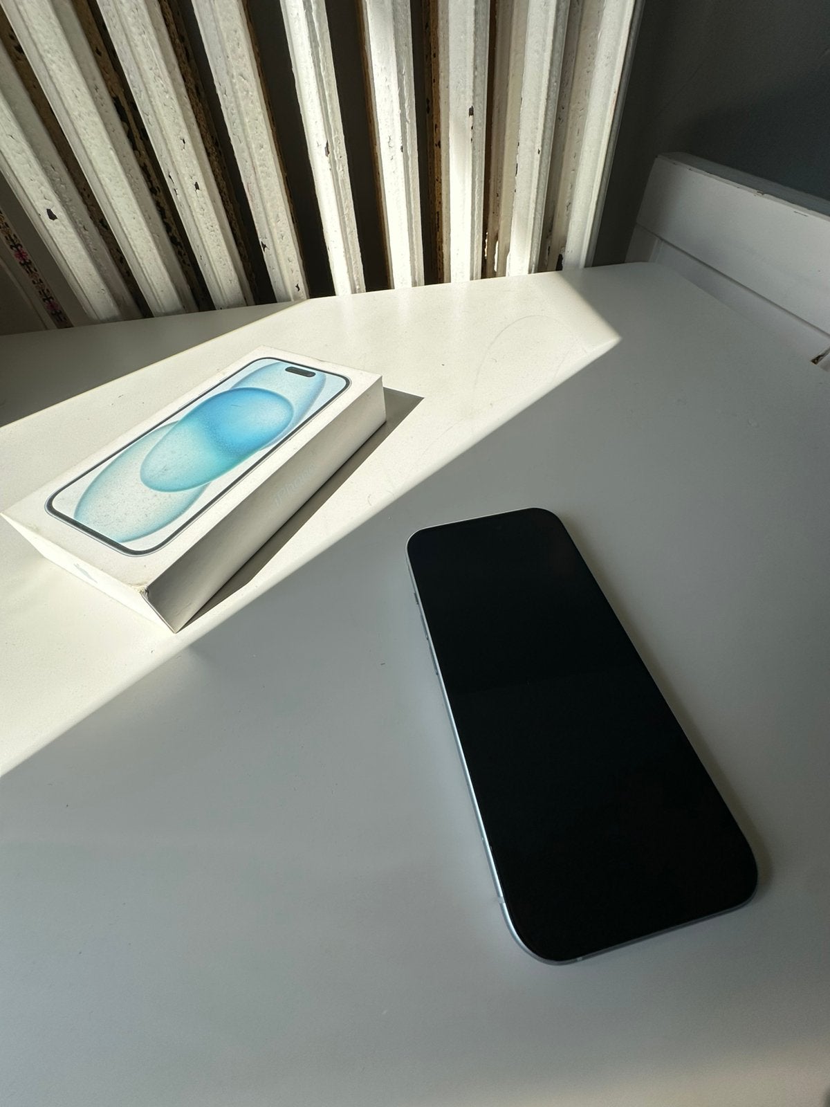 Iphone 15 / 3 accesoir offert, Telecommunicatie, Ophalen, 128 GB, IPhone 15, Blauw