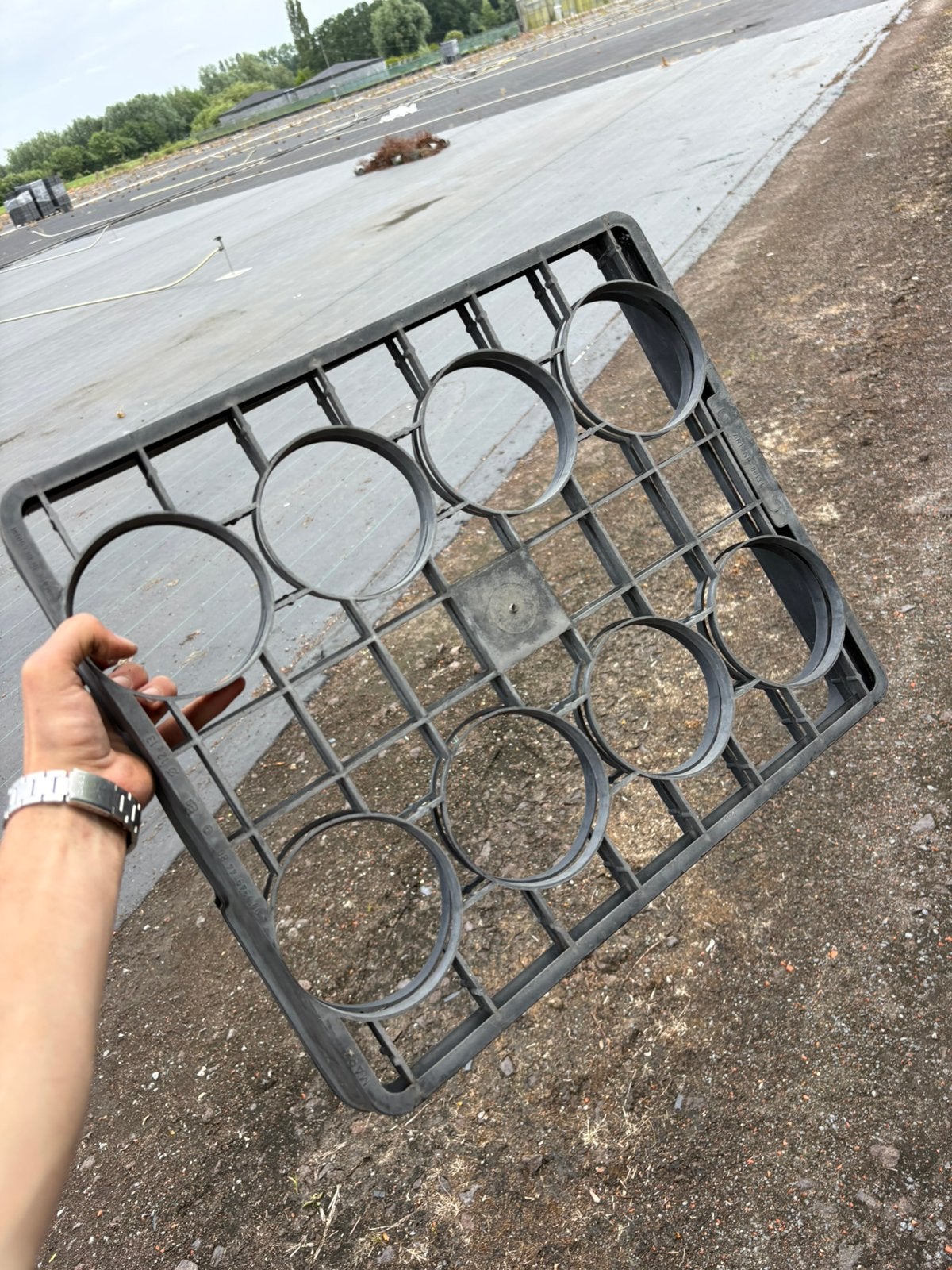 Mara trays per 1000, Ophalen