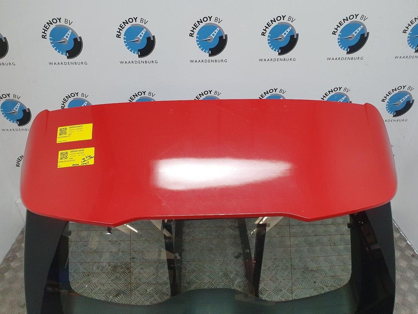 VOLVO V40 R-DESIGN SPOILER ACHTER 2014, Ophalen of Verzenden, Gebruikt, ARN erkend