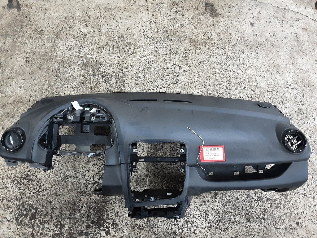 TABLEAU DE BORD Renault Clio IV (5R) (682007861R), Autos : Pièces & Accessoires, Renault, Mevr. I. Hauben, Utilisé, Rue de l'Espoir 34 34
4030  GRIVEGNÉE, BE