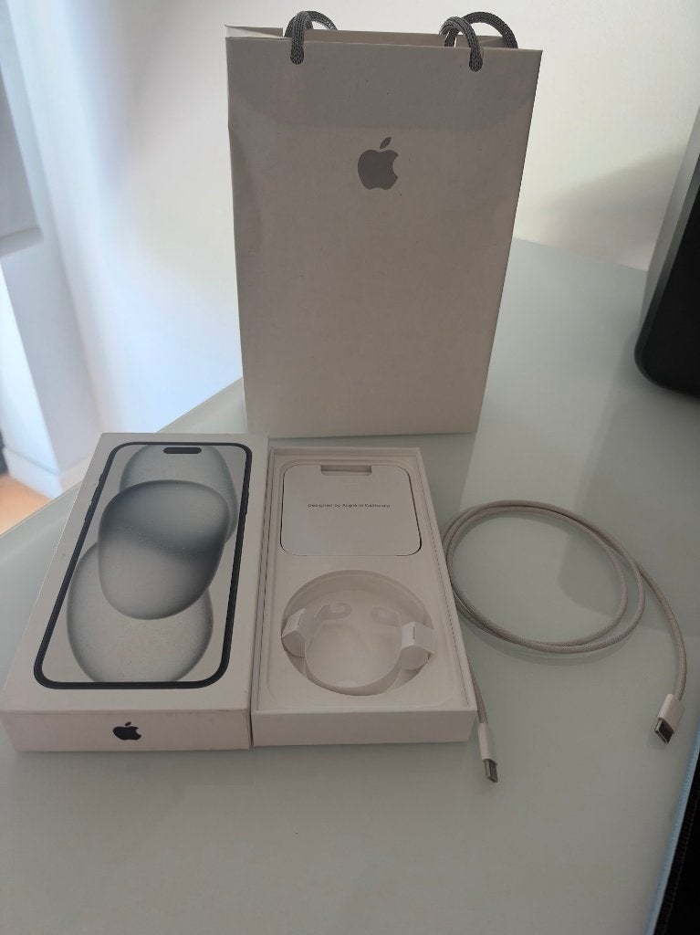 iPhone 15 Plus 128 Go – Parfait état (comme neuf), Telecommunicatie, Ophalen, 128 GB, Zwart, 88 %