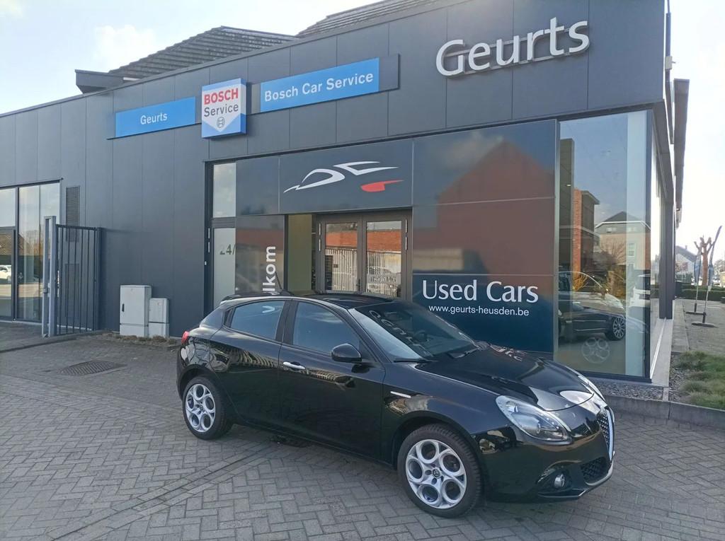 Alfa Romeo Giulietta Giulietta 1.4 TB (EU6d-TEMP) (bj 2020), Stof, Gebruikt, 4 cilinders, USB
