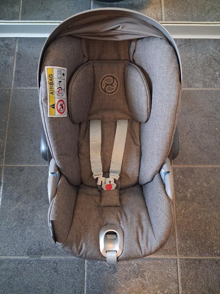 Un siège-auto CLOUD Z Cybex Platinium, Autres marques, Protection latérale, Enlèvement, Utilisé