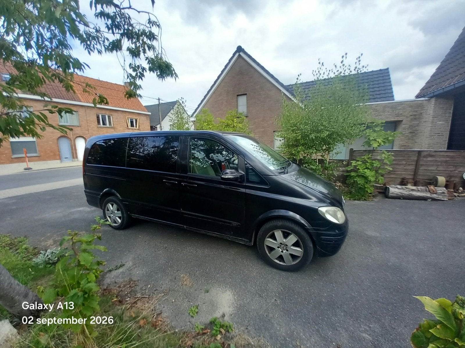 Mercedes Viano robuste et solide, à 7 places, datant de 2008, Autos, Achat, 7 places, Boîte manuelle, Noir