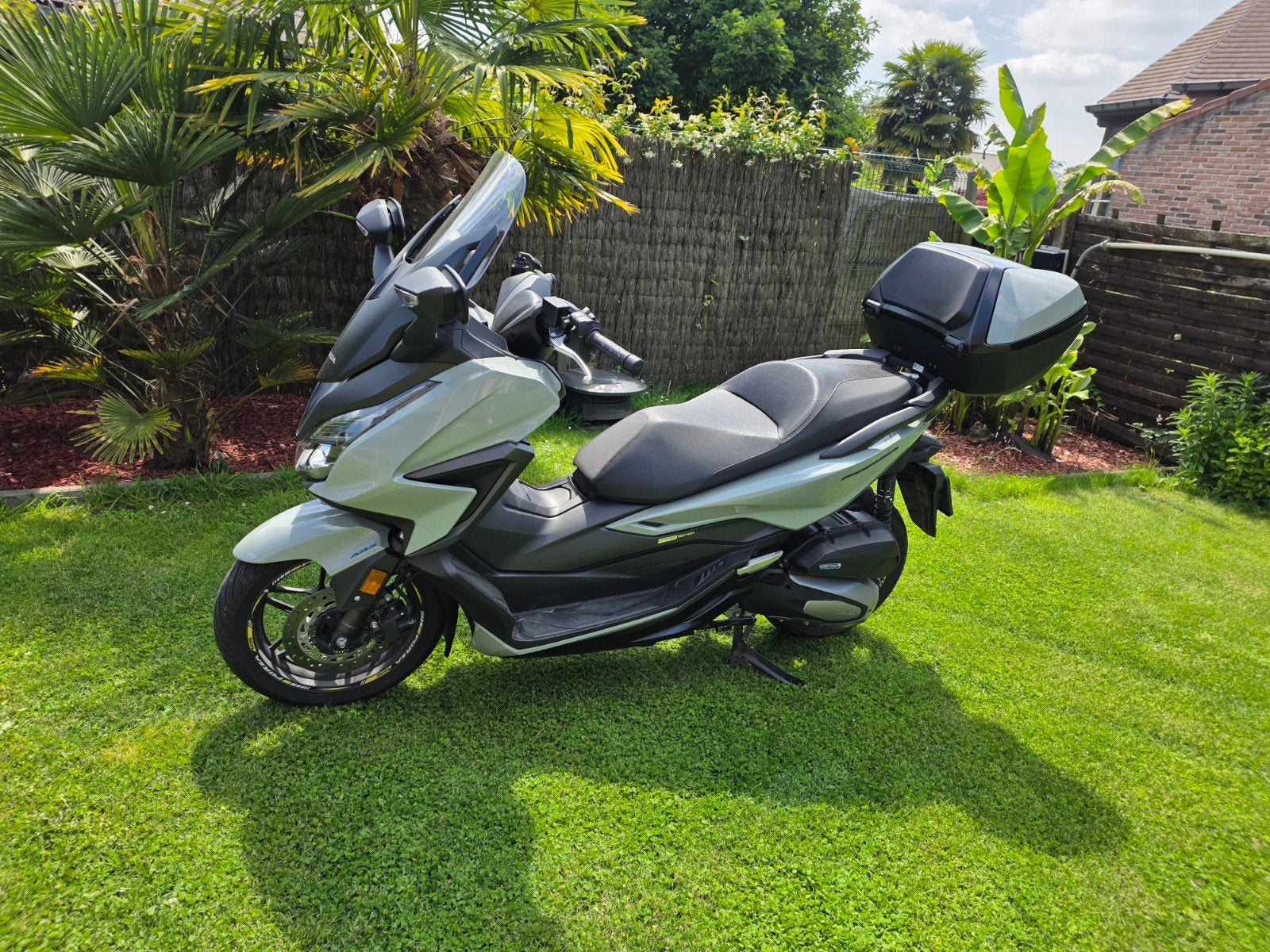 Honda forza 125cc, Motoren, Particulier, ABS
