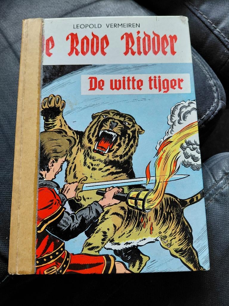 De Rode Ridder: De witte tijger, Fiction, Leopold Vermeiren., Enlèvement, Utilisé