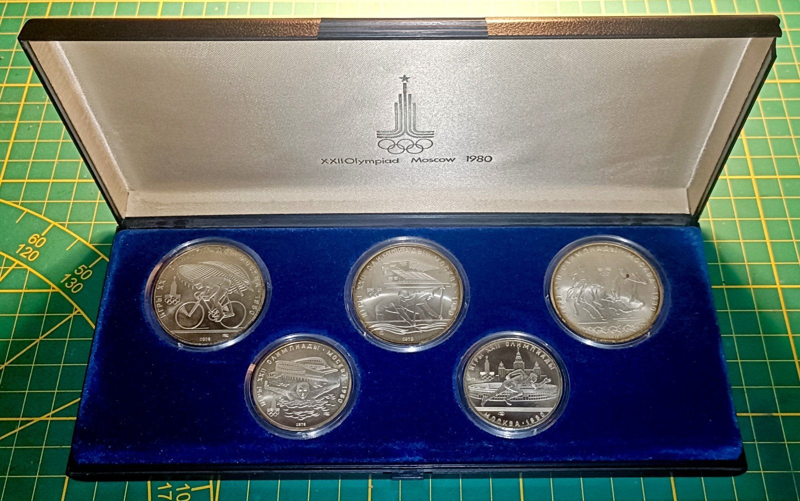 5 zilveren roebels in etui van 1980, Setje, Zilver, Overige landen, Overige waardes