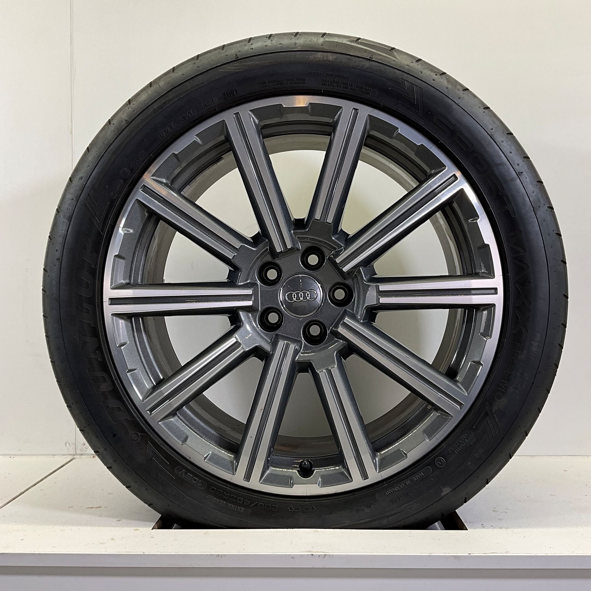 AUDI Q7 SQ7 VW TOUAREG SET VELGEN + ZOMERBANDEN 20 INCH, Autos : Pièces & Accessoires, Pneus & Jantes, Pneus et Jantes, 285 mm