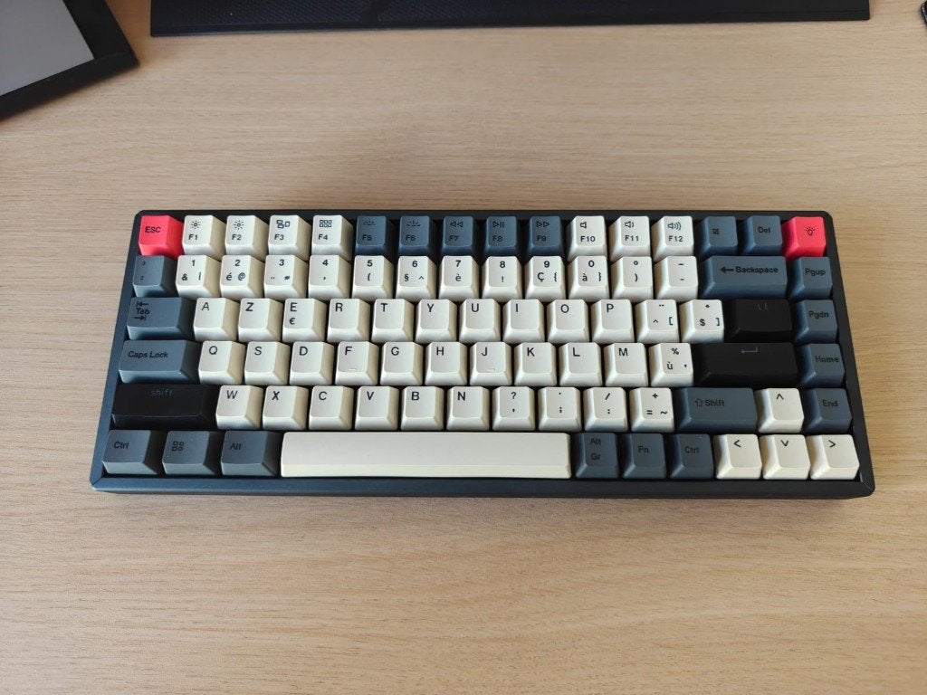 Keychron K2 aluminium frame (qwerty+azerty caps), Keychron, Clavier gamer, Enlèvement ou Envoi, Azerty