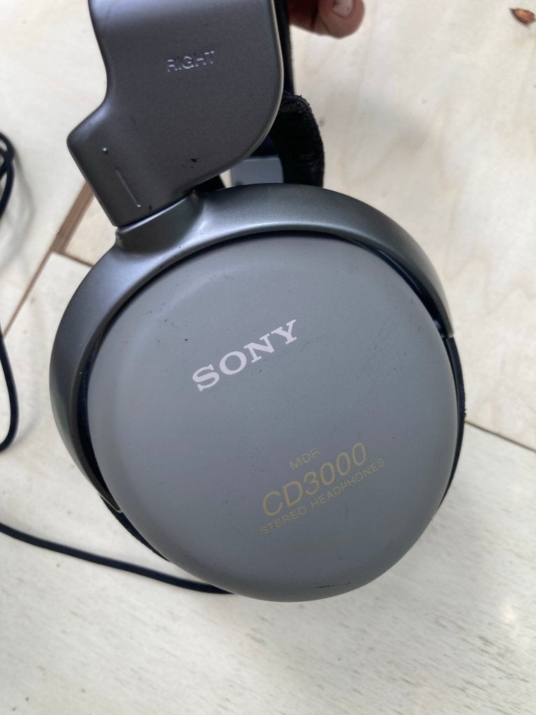 Sony MDR-CD3000 Koptelefoon – Analoge Cult-Klassieker, Enlèvement, Utilisé, Housse/étui de transport, Sony