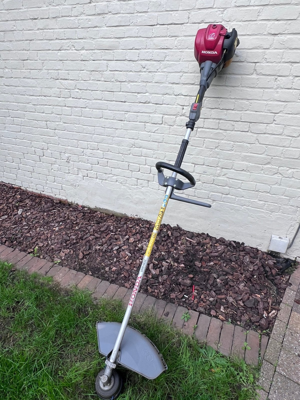 Honda bosmaaier 4 stroke, Tuin en Terras, Ophalen, Gebruikt, 10 tot 30 cm, Benzine