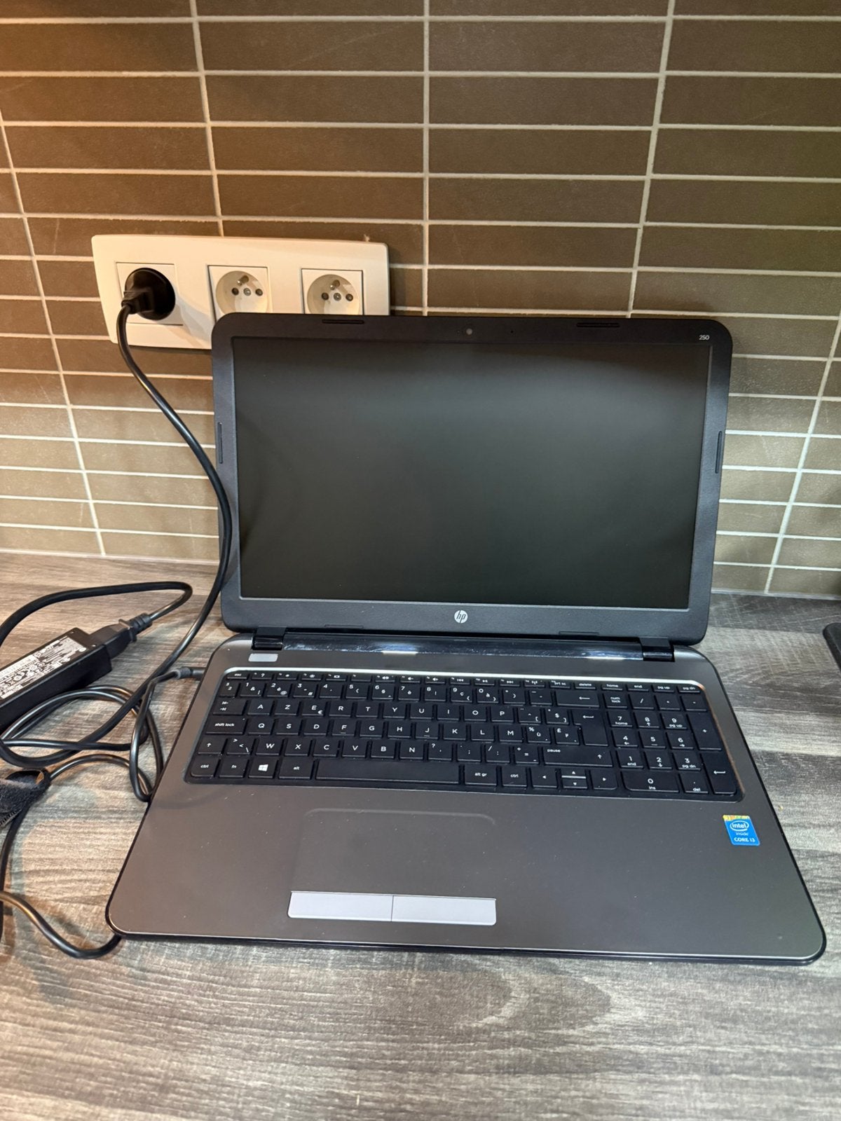 HP 250 G3-laptop, Ophalen, Gebruikt