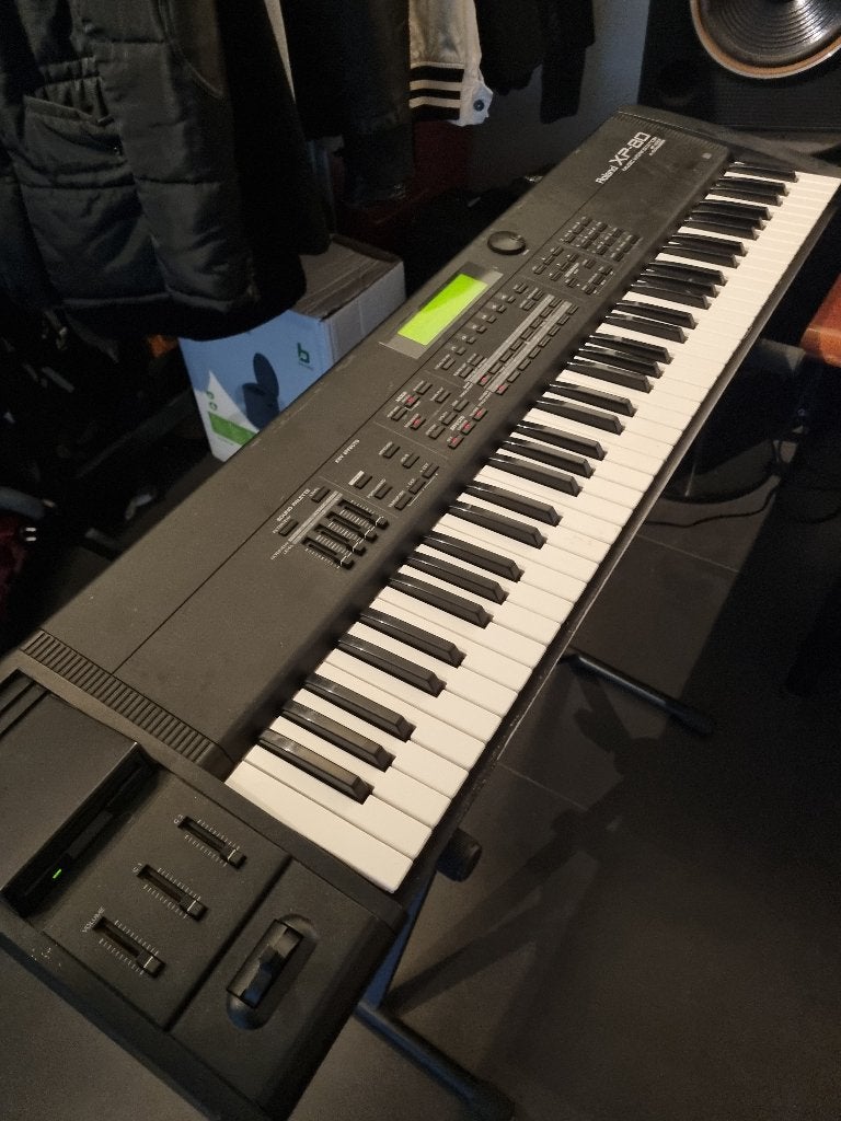muziek, Muziek en Instrumenten, Keyboards, Ophalen, Gebruikt, Roland, Overige aantallen