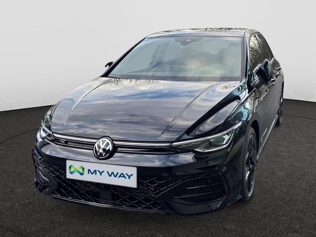 Volkswagen Golf VIII Golf R-Line Business Premium 1.5 eTSI 1, Auto's, Automaat, Airbags, Golf, Stadsauto