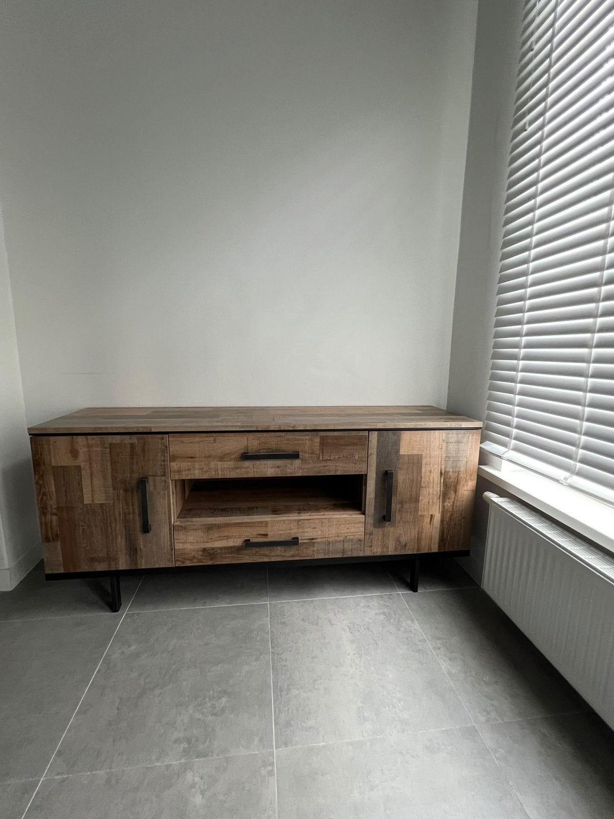 Stoer Industrieel Dressoir (180x48 cm), Huis en Inrichting, Ophalen, Zo goed als nieuw, Metaal